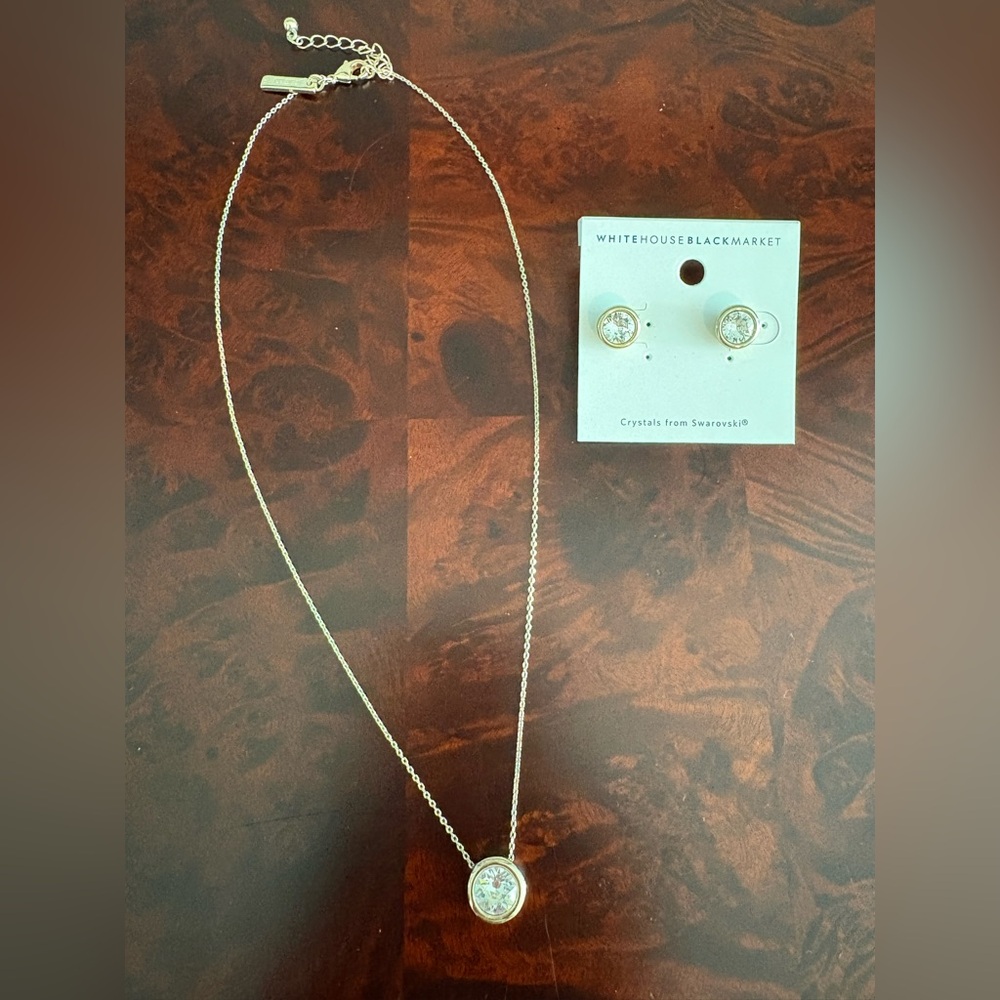 WHBM Swarovski Crystal Necklace & Earring Set. Gold tone.